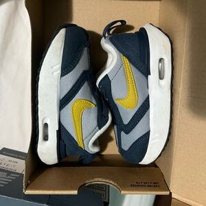Nike 5c sneakers